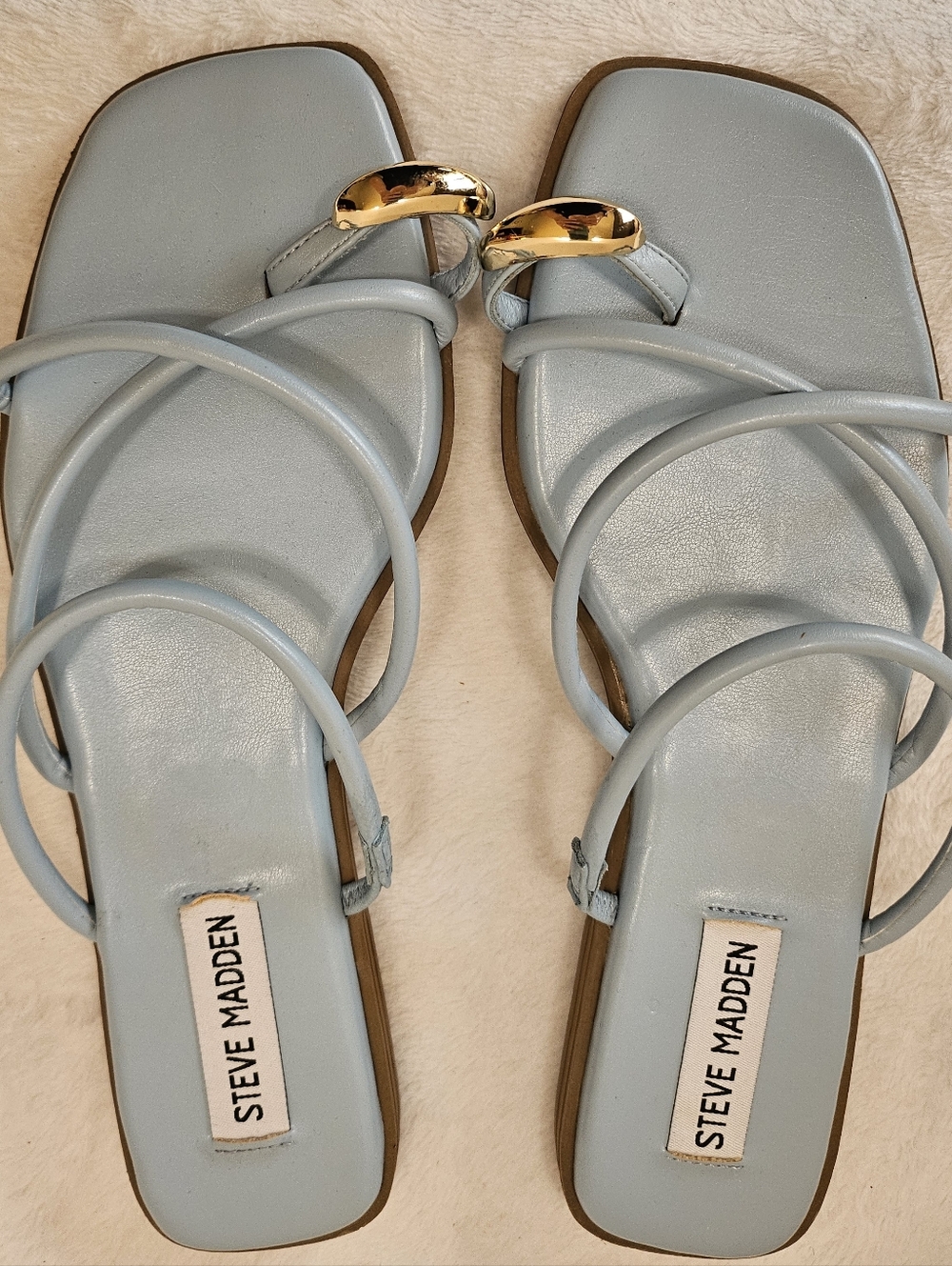 Steve Madden Pale Blue Strappy Toe-Ring Heels with Gold Accent - Picture 2 of 9